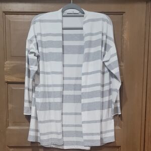 Chic Striped Women's Cardigan